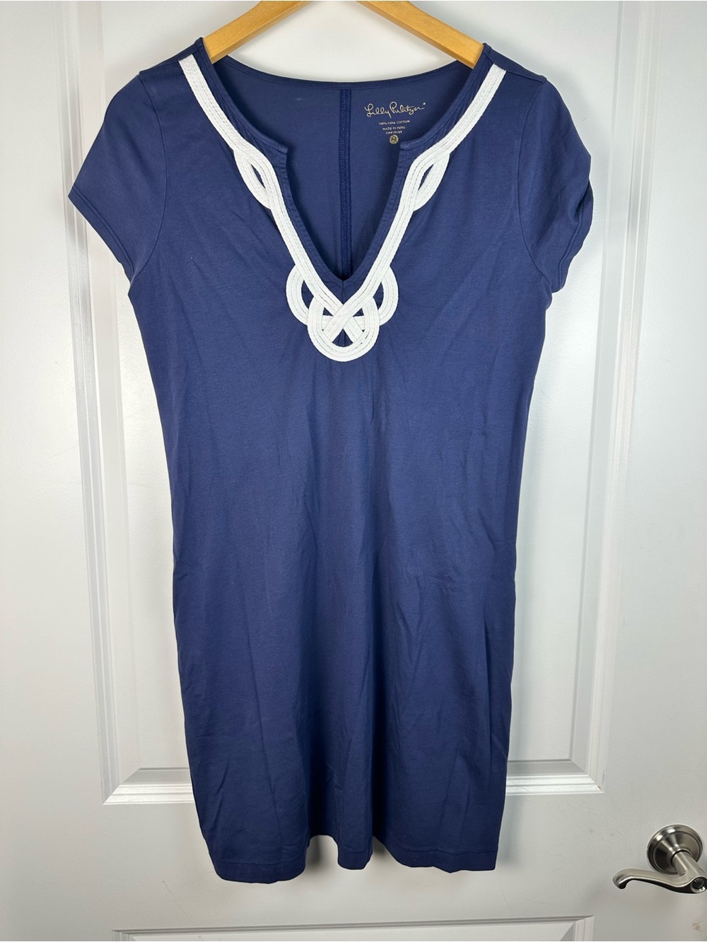 Lilly Pulitzer Brewster Navy Short-Sleeve V-Neck Tunic with White Rope Trim - Picture 4 of 6
